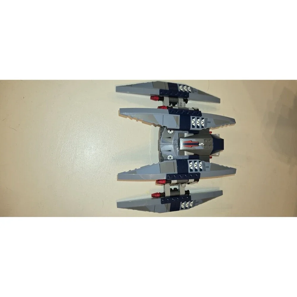 LEGO Star Wars MagnaGuard Starfighter Fighter Ship No Minifigures As Is